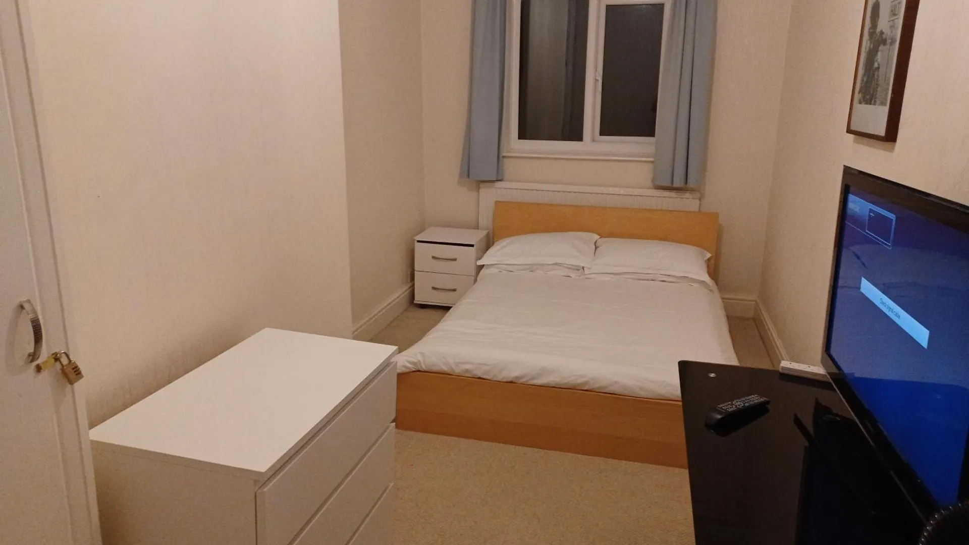 스카버러 25 Avenue Victoria Flat 2 아파트 영국